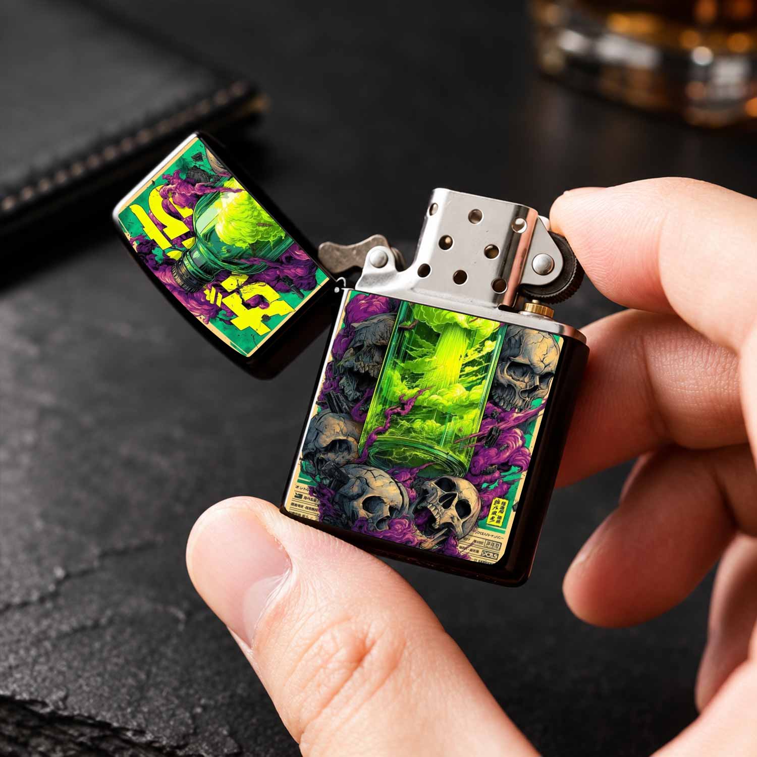 Retro Cyber Lighter Creative M - đánh giá và giá Vintage Collectible Bottles