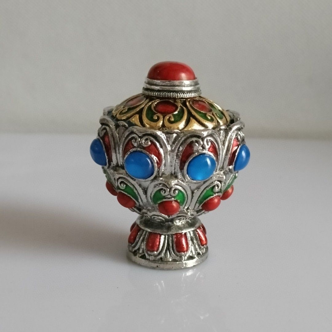 Vintage Antique Collection Eth - đánh giá và giá Vintage Collectible Bottles